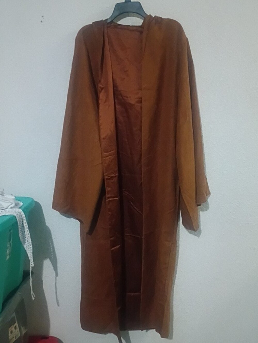 NWOT Brown Hooded Robe